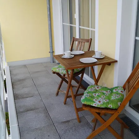 Schoenes Appartm. Mit Suedbalkon, Blick Auf Schloonsee, Tiefgarage Lägenhet Heringsdorf (Usedom)